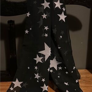 Scarf, black with white stars Women’s Kid’s Size OS